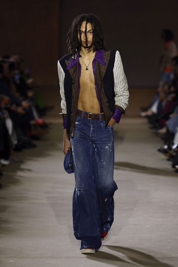 Model on the runway at the Coach fashion show in New York, Fall Winter 2026 Ready To Wear Fashion Week, Runway Look #018